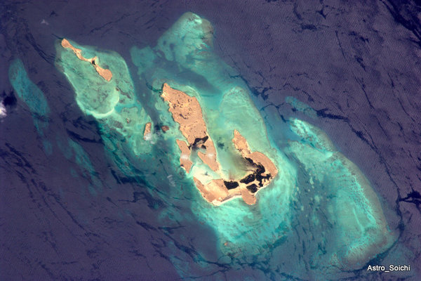 Beautiful-coral-island-in-red-sea-Africa.jpg
