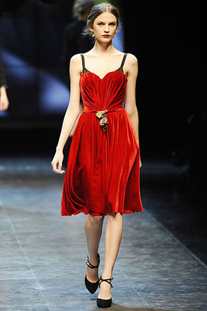 Dolce-Gabbana-Fall-2010-00240m.jpg