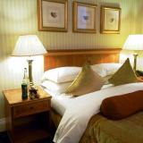 london hotel room 1