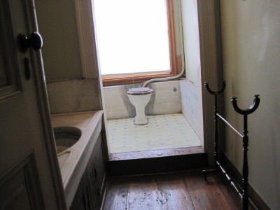 ドルマバフチェ宮殿・ハレムの洋風トイレ