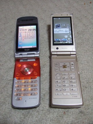 携帯の新旧交代